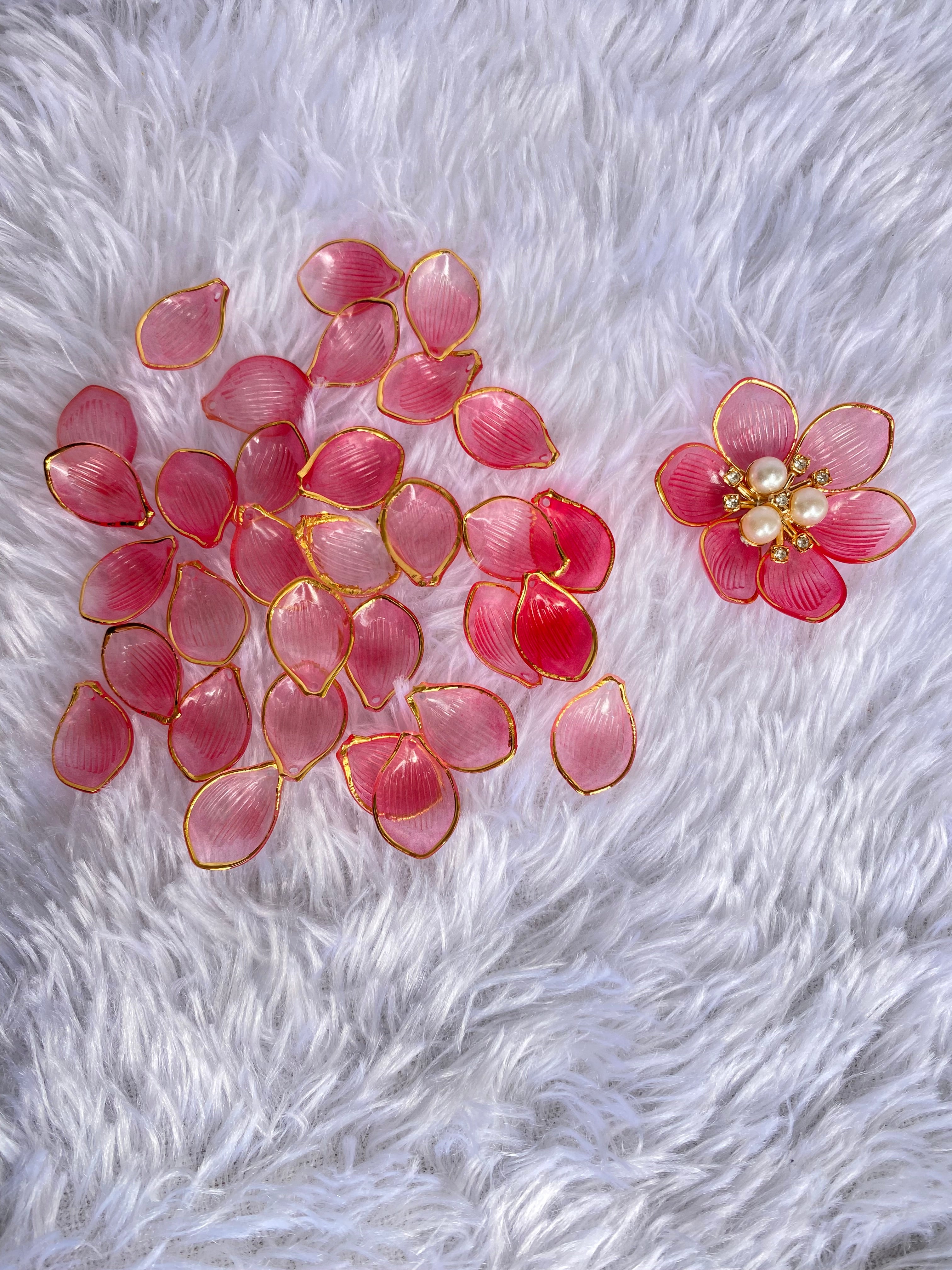 Flower Petal  Red ￼