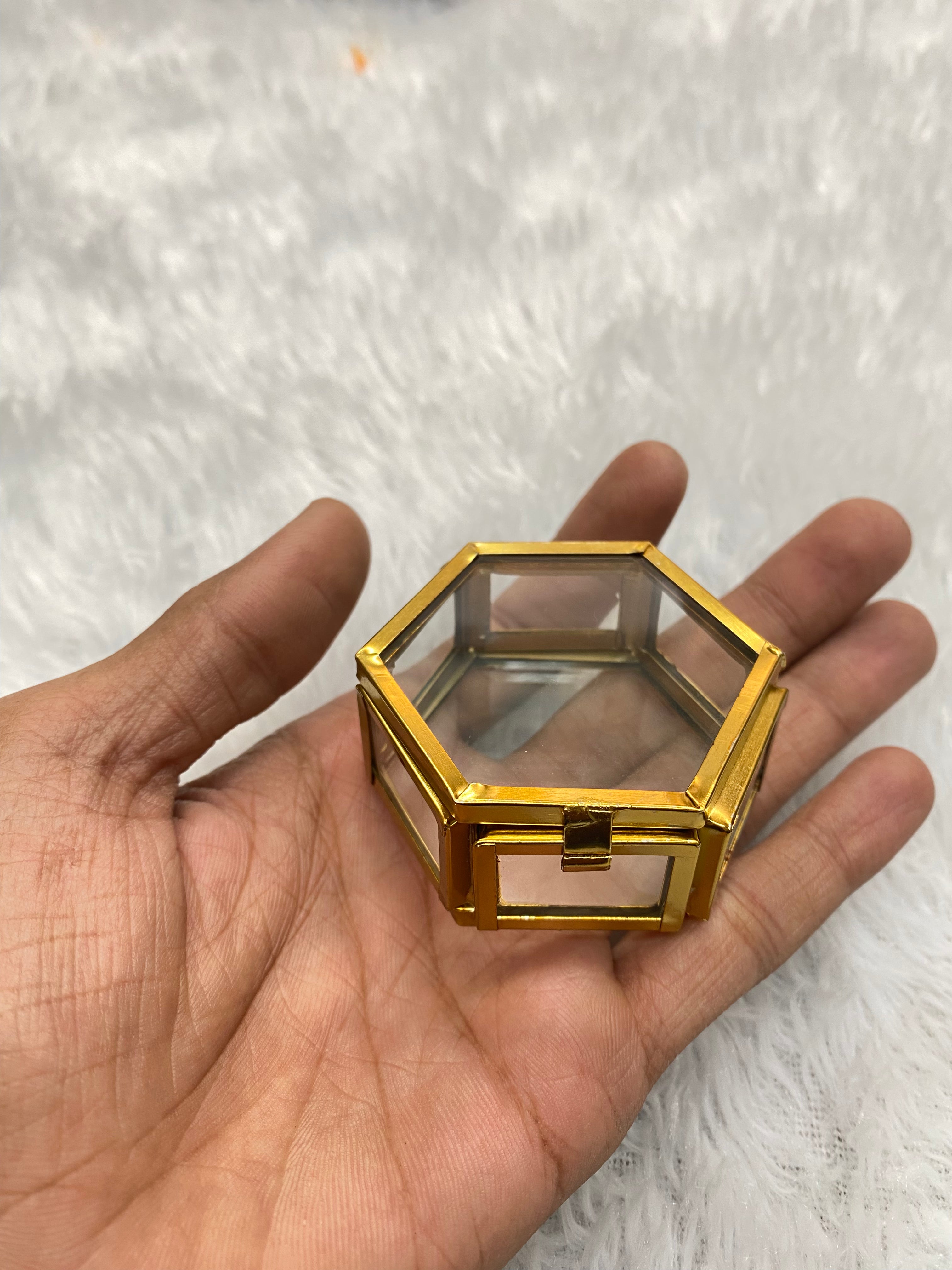 Hexagon vintage Box- Small