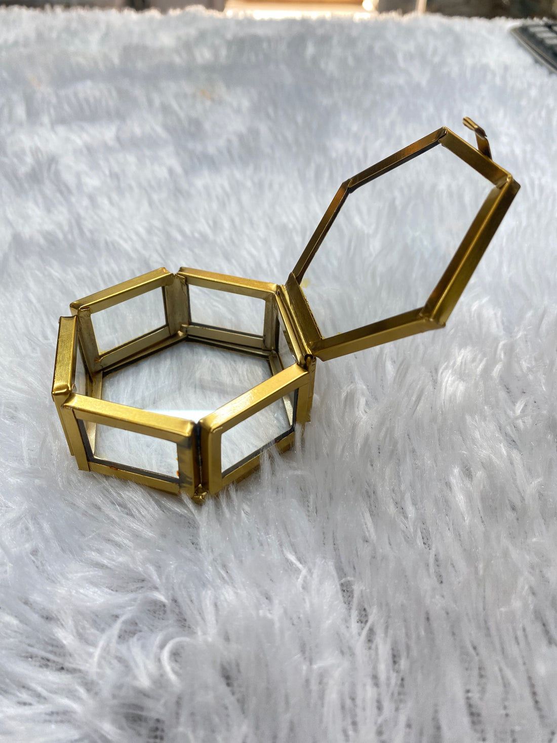 Hexagon vintage Box- Small