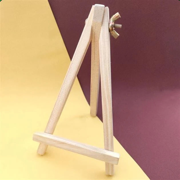wooden stand Screw